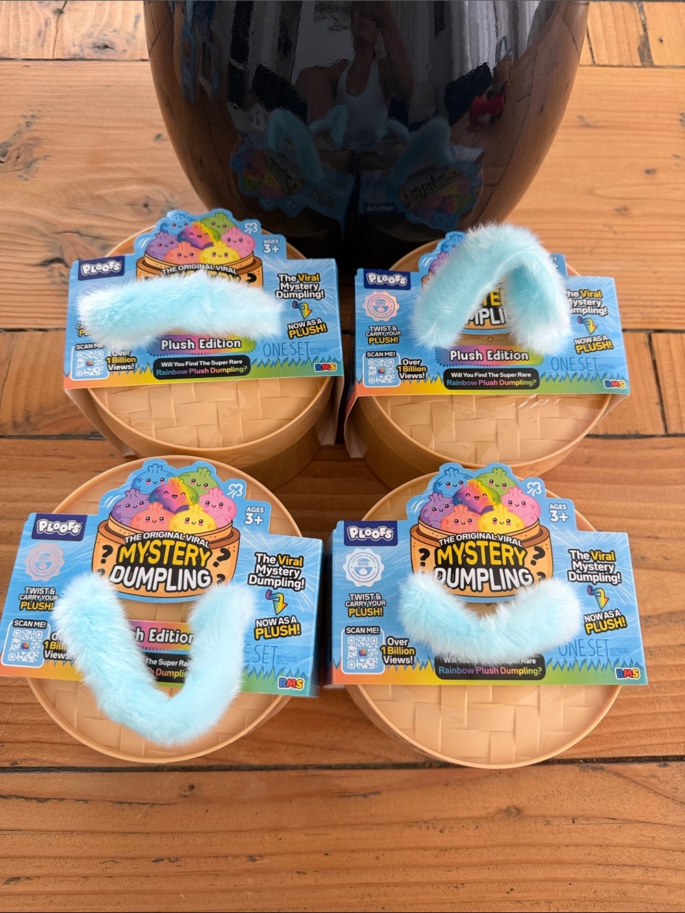 FOUR 4 RMS Rainbow PLUSH Edition Surprise Dumplings..Twist and Carry All Sealed
